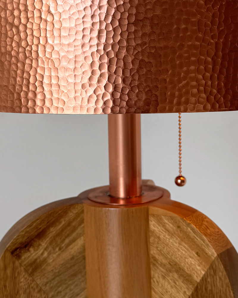 TRIPIÉ COBRE PULIDO - Image 2
