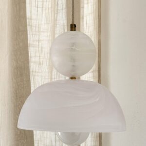 Lámpara colgante blanca PERLA con diseño de esferas y cúpula